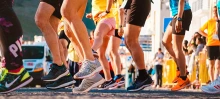 runners legs in marathon